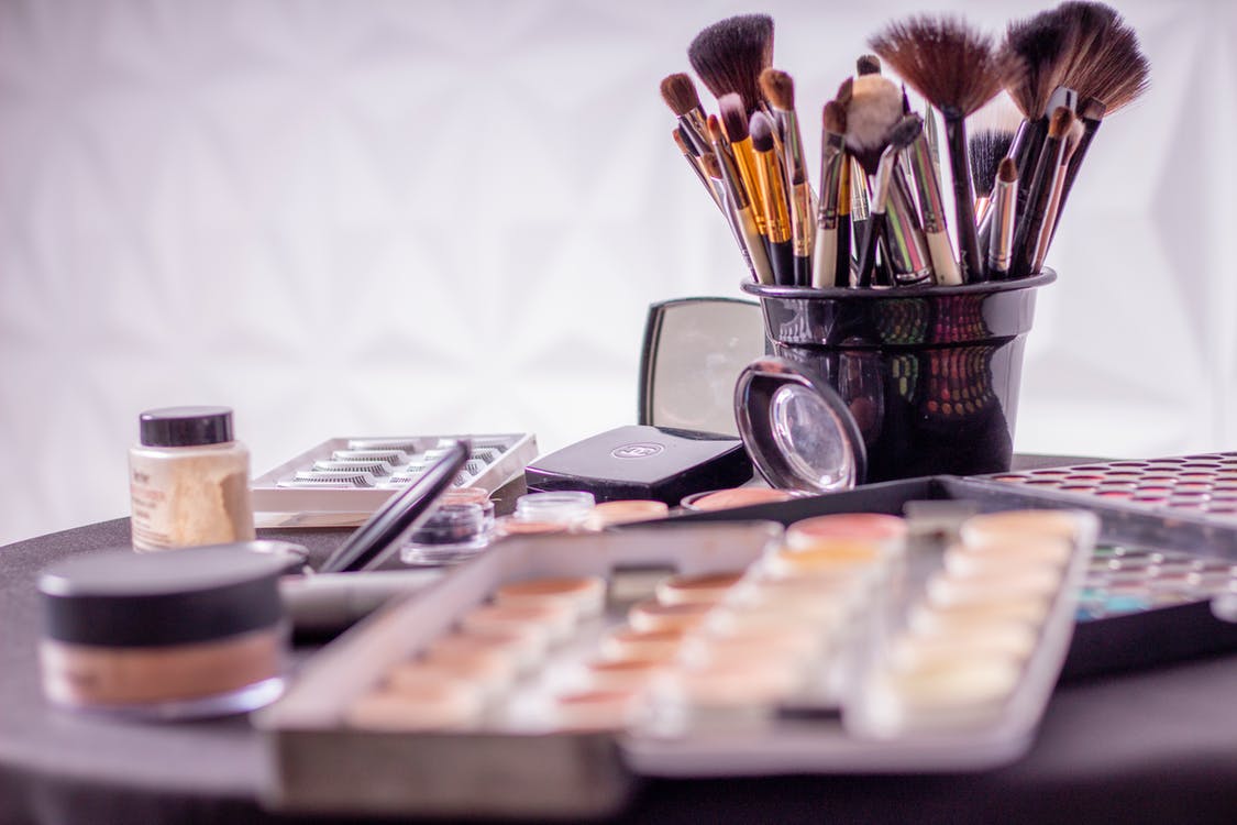 The Evolution Of Makeup: How Has It Changed? - FalseEyelashes.com